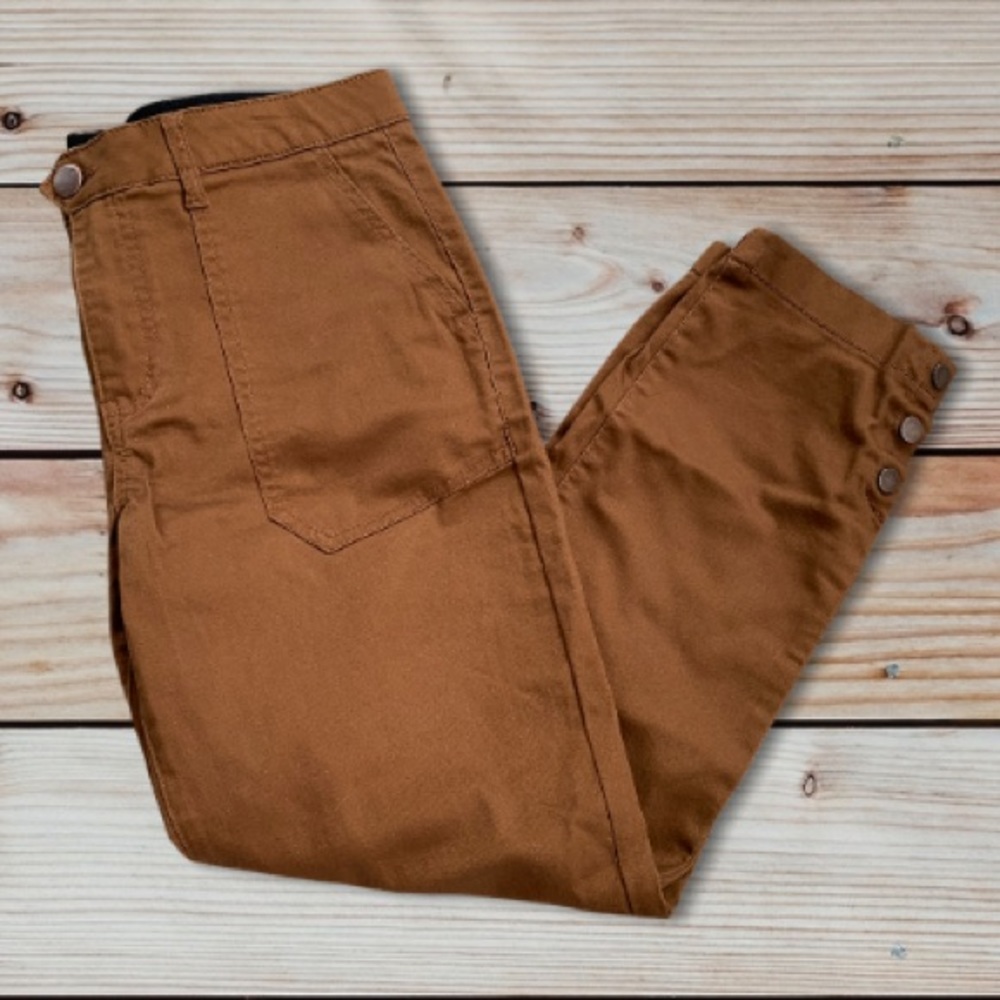 Classic High-Waist Women's Track Pants in Brown